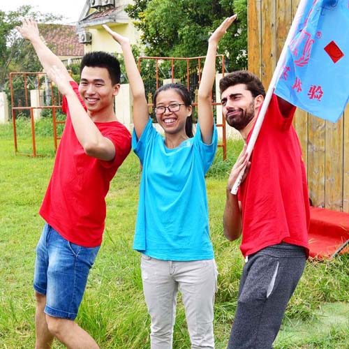 本硕博教育中心举行2016级研究生新生拓展活动