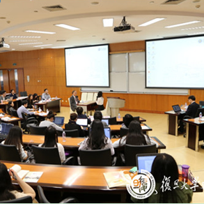 我院本科生模拟面试培训圆满成功