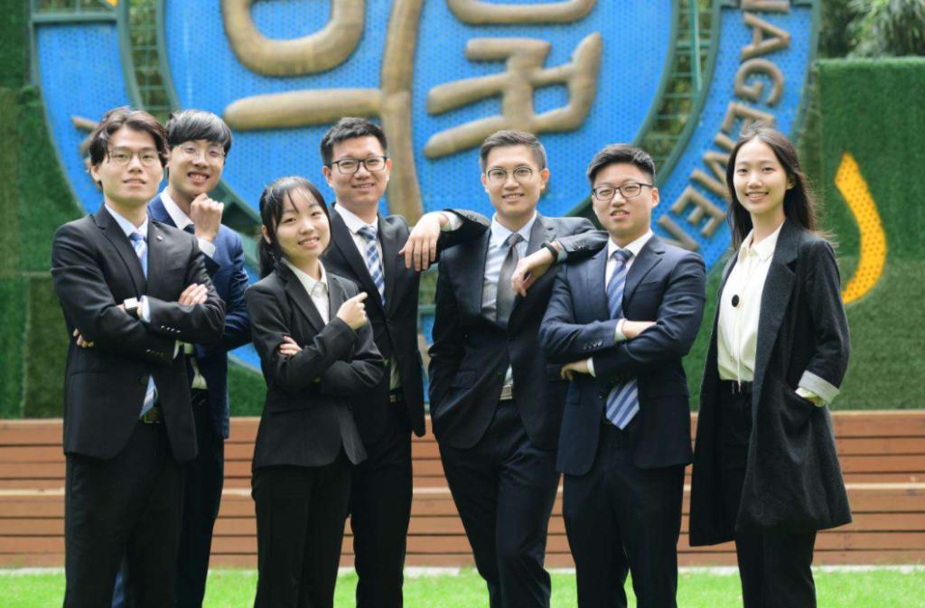 复旦管院重点院校校友分享会正在进行中
