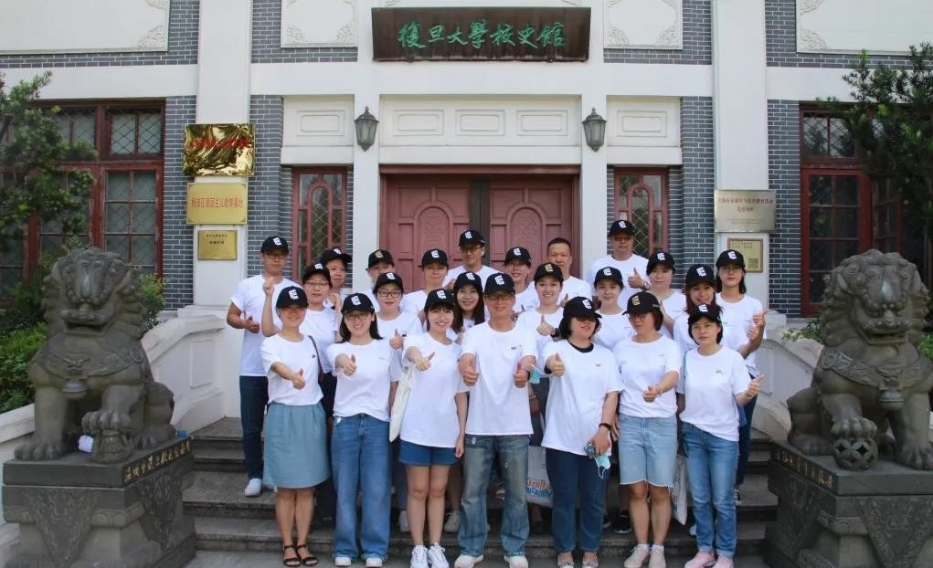 以史为鉴 致敬先人 | 复旦管院EE参观复旦大学校史馆