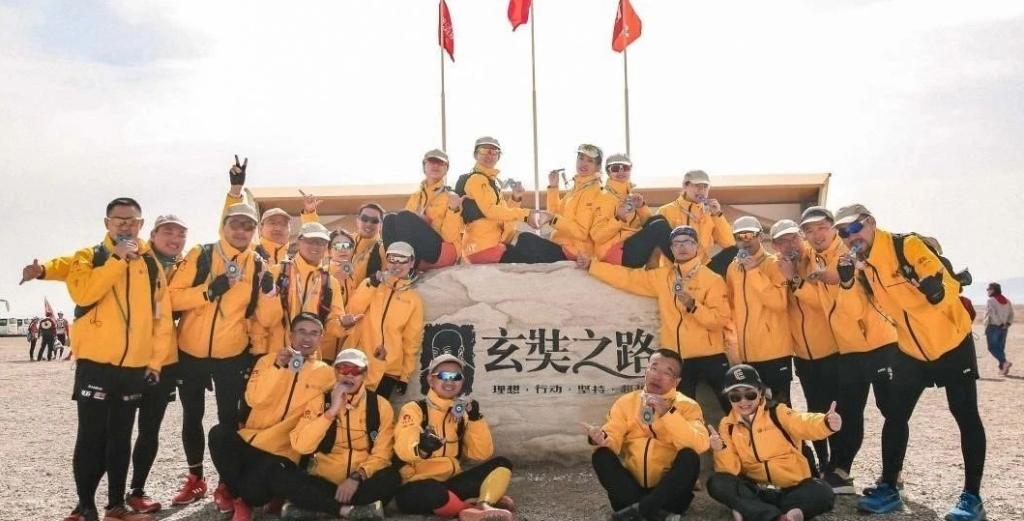 复旦征6 | 施剑：功夫在诗外，“无我利他”在戈壁赛道之外